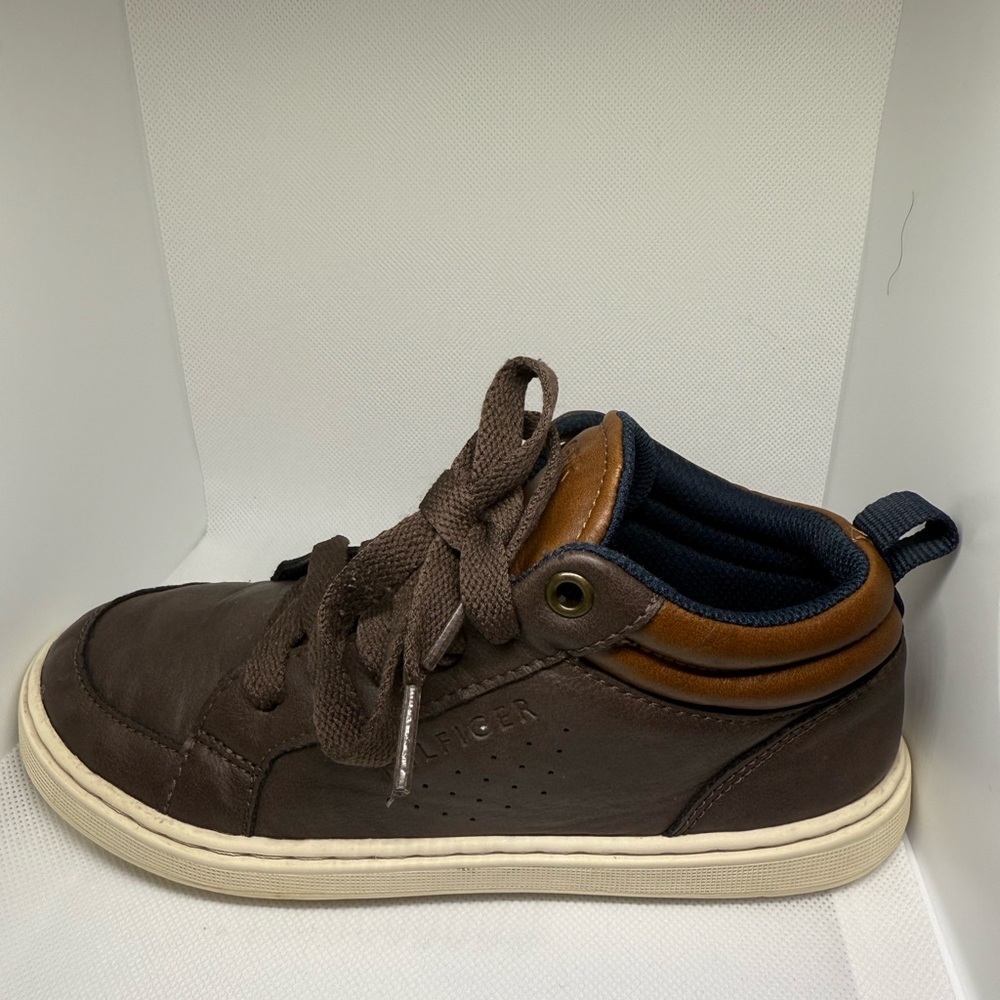 Tommy Hilfiger Brown Kids Sneakers Size 2